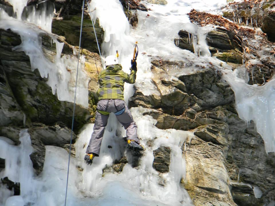 Intro to Ice Climbing (Delaware Water Gap)